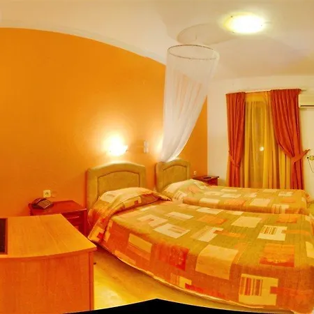 Casa Blue Hotel, Philian And 3*