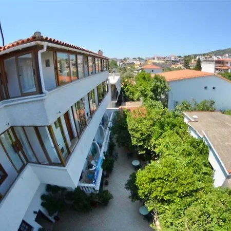 Casa Blue Hotel, Philian And Szálloda Szkiáthosz