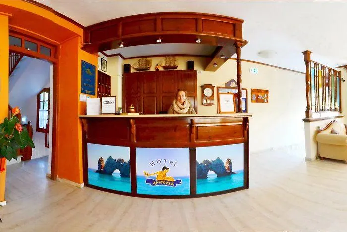 Ξενοδοχείο Casa Blue Hotel, Philian And