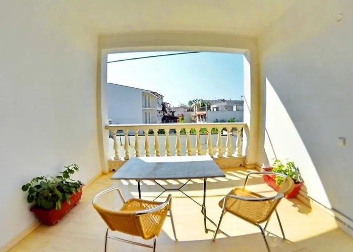 Casa Blue Hotel, Philian And 3*